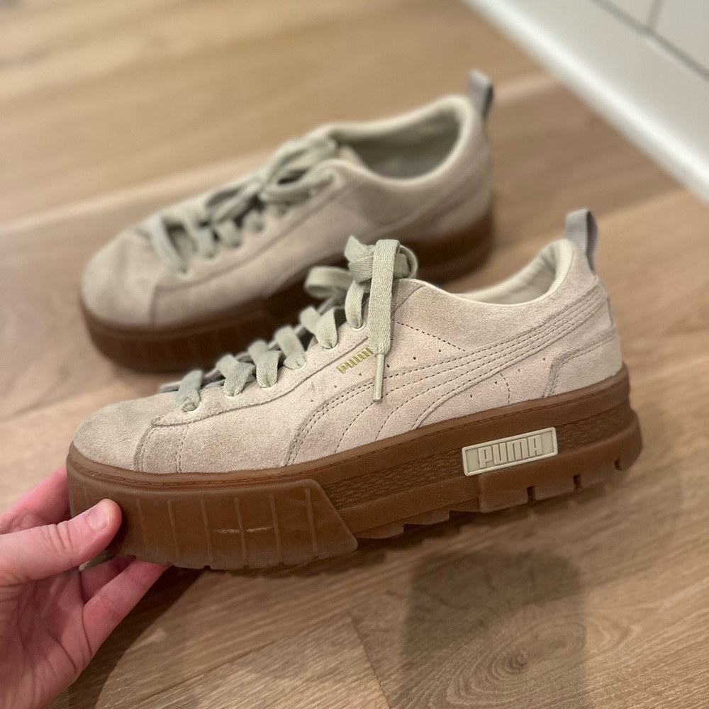 Puma Mayze Suede Platform Sneakers
Gum Sole